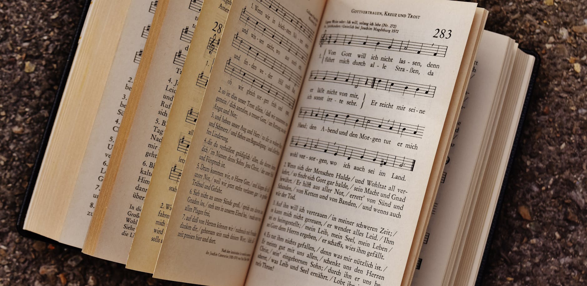 歌詞の名言が心に響く理由